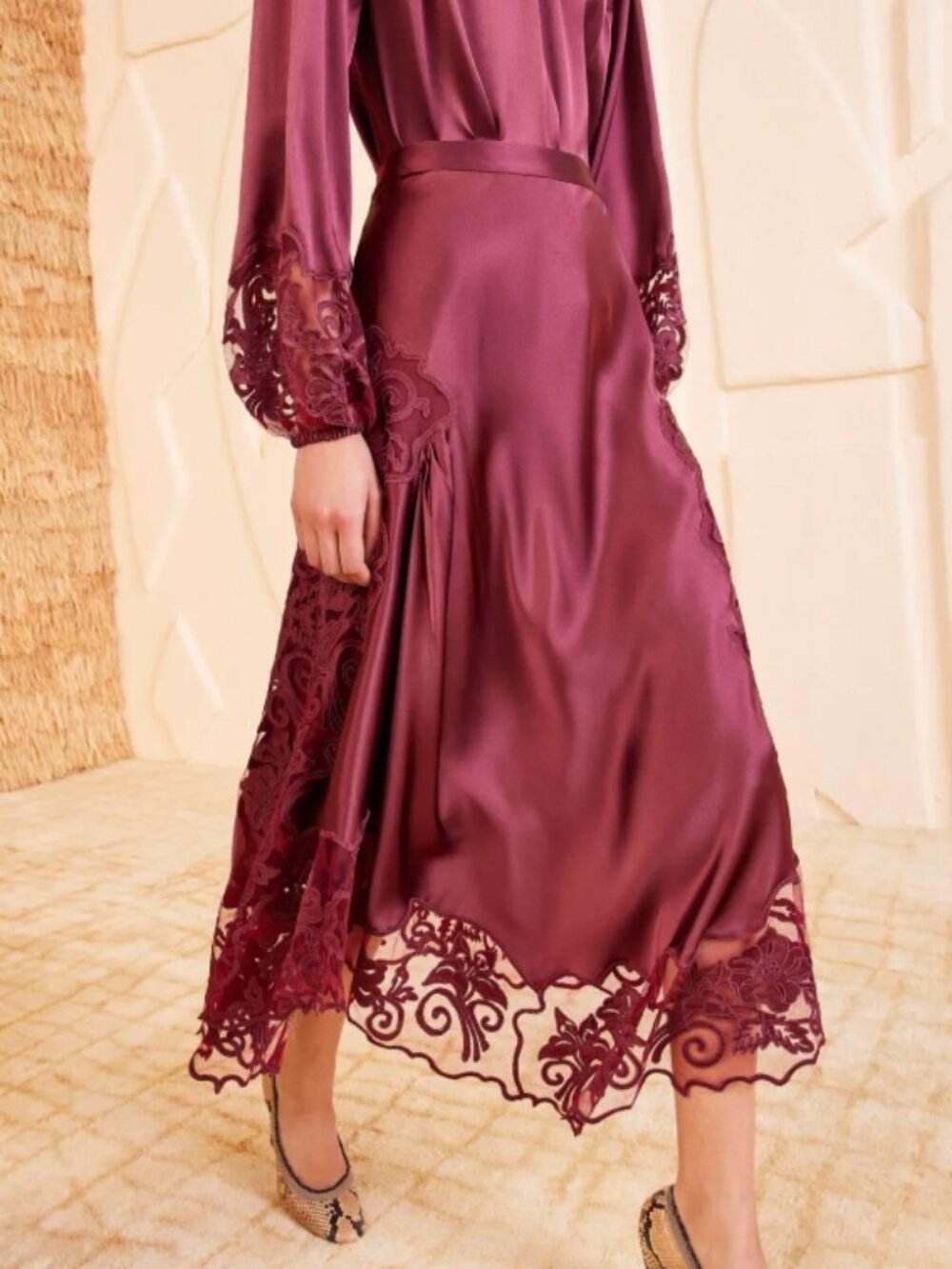 NWOT ULLA JOHNSON Asymmetrical Lace Midi Cressida Skirt in Amethyst XS $690 - Picture 3 of 6